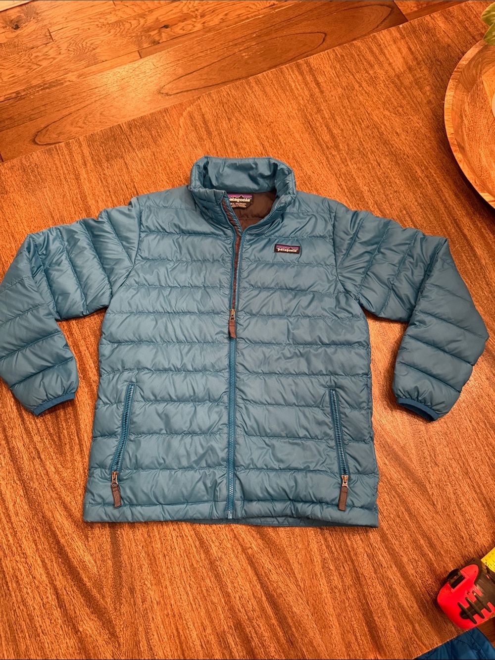 Patagonia Kids dark teal down Puffer Jacket size M(10)